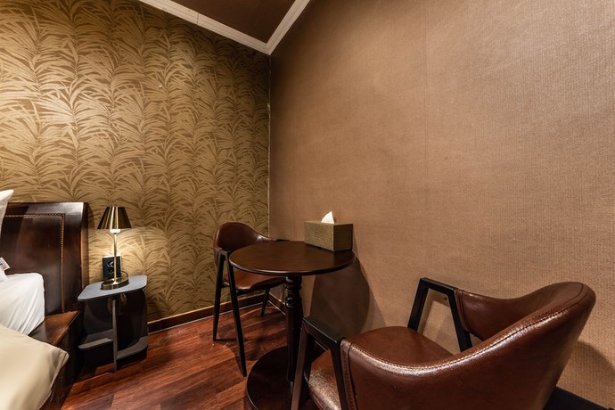 Imagen de la habitación del Hotel Shourin. Foto 7