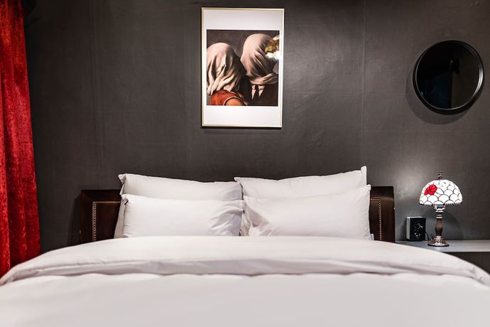 Imagen de la habitación del Hotel Shourin. Foto 9