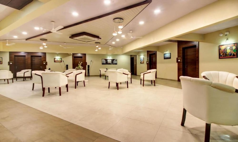 Imagen de la habitación del Hotel Shree Daan. Foto 8