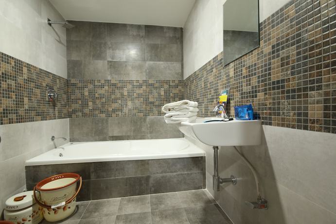 Imagen de la habitación del Hotel Shree Gopal Residency. Foto 10