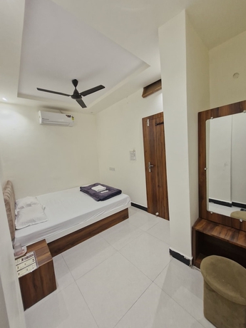 Imagen de la habitación del Hotel Shree Govindam Guest House. Foto 13