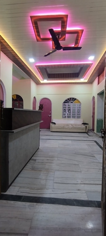 Imagen de la habitación del Hotel Shree Guest House. Foto 9