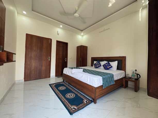 Imagen de la habitación del Hotel Shree Hanumat Kripa Dham. Foto 5