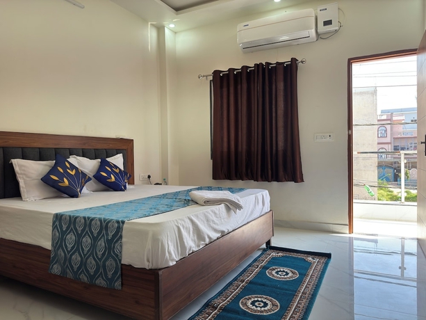 Imagen de la habitación del Hotel Shree Hanumat Kripa Dham. Foto 11