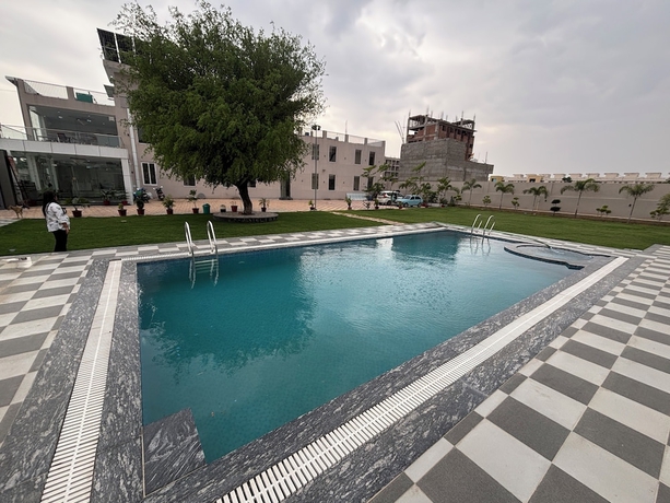Imagen de la piscina del Hotel Shree Jagannath Resort. Foto 10