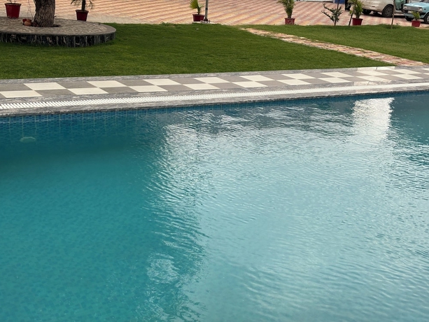 Imagen de la piscina del Hotel Shree Jagannath Resort. Foto 12