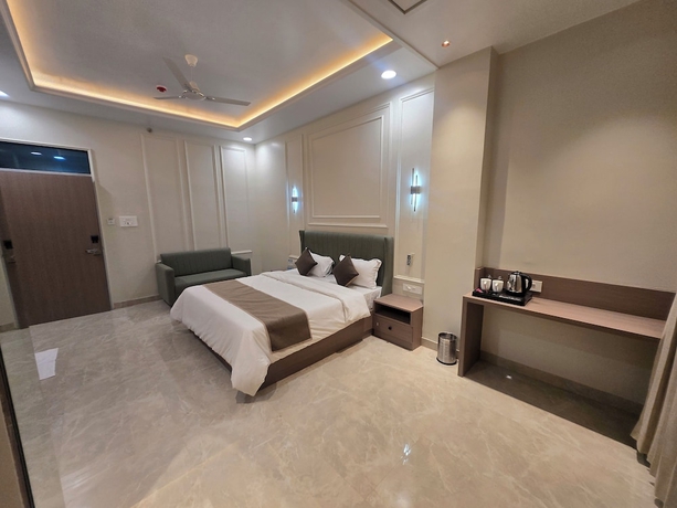 Imagen de la habitación del Hotel Shree Karni Palace. Foto 2
