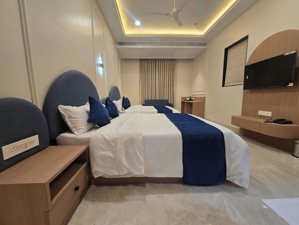 Imagen de la habitación del Hotel Shree Karni Palace. Foto 4