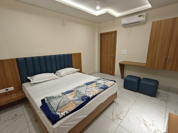 Imagen de la habitación del Hotel Shree Krishnam. Foto 10