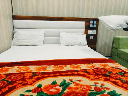 Imagen general del Hotel Shree Krishnam Residency near Prem Mandir. Foto 6
