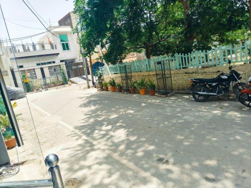 Imagen general del Hotel Shree Krishnam Residency near Prem Mandir. Foto 18