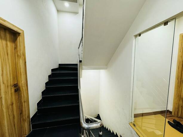 Imagen general del Hotel Shree Mahakal Krapa. Foto 12