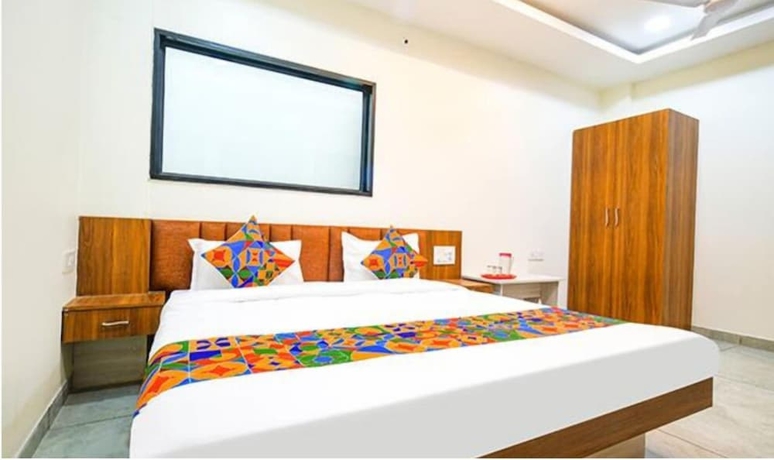 Imagen de la habitación del Hotel Shree Nakoda Paradise. Foto 4