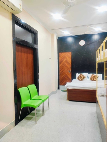 Imagen de la habitación del Hotel Shree Niwas Home Stay. Foto 1