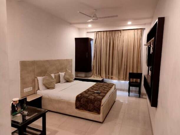 Imagen general del Hotel Shree Palace, Bhopal. Foto 7