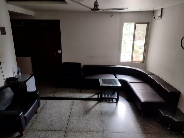 Imagen general del Hotel Shree Palace, Bhopal. Foto 11