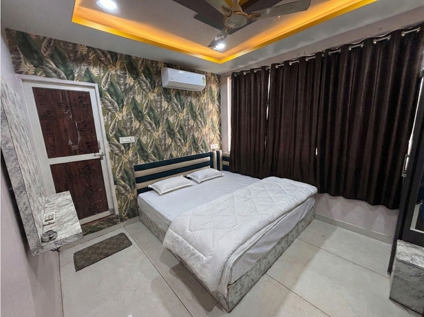 Imagen de la habitación del Hotel Shree Palace, Ujjain. Foto 1