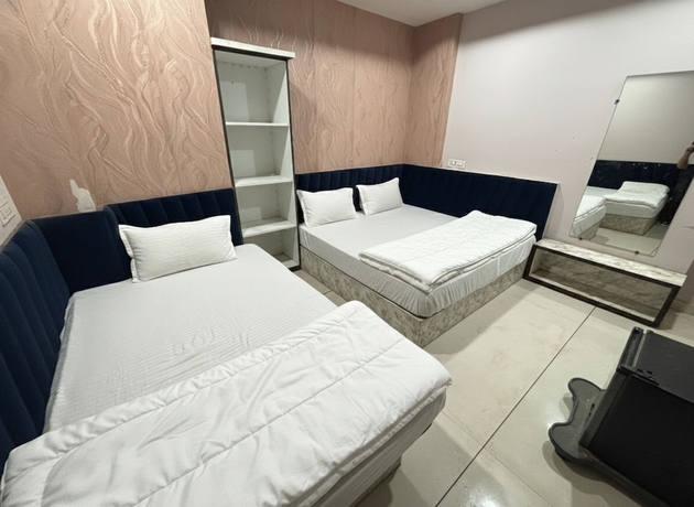 Imagen de la habitación del Hotel Shree Palace, Ujjain. Foto 6