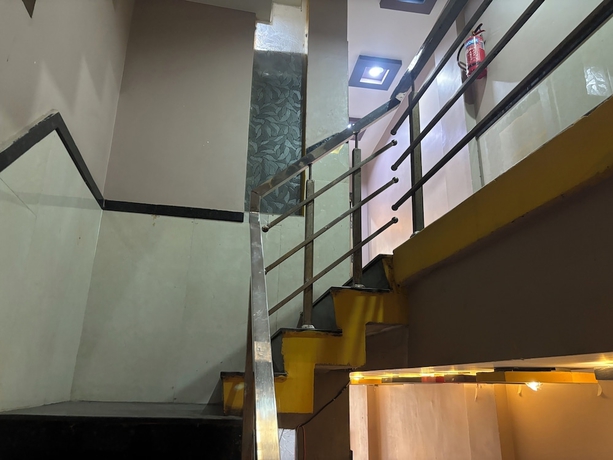 Imagen de los interiores del Hotel Shree Palace, Ujjain. Foto 12
