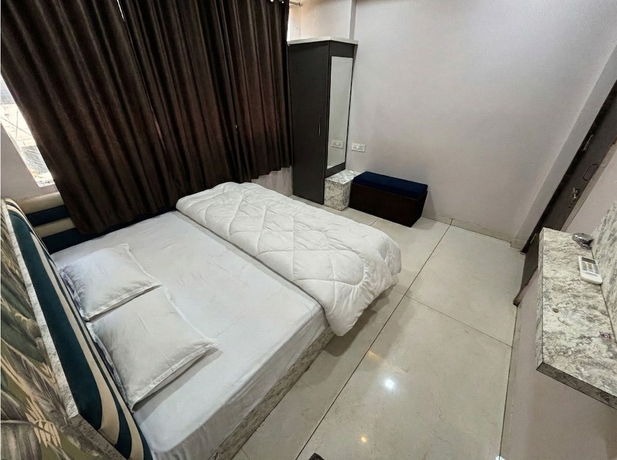 Imagen de la habitación del Hotel Shree Palace, Ujjain. Foto 8