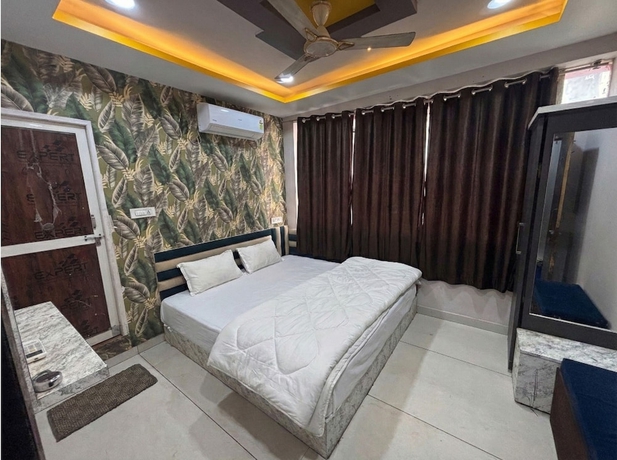 Imagen de la habitación del Hotel Shree Palace, Ujjain. Foto 9