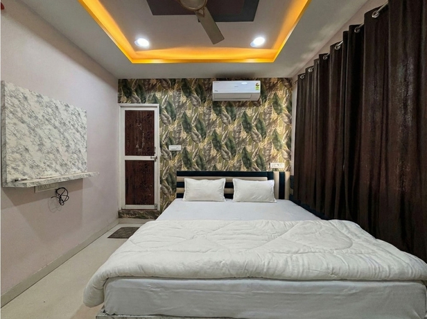Imagen de la habitación del Hotel Shree Palace, Ujjain. Foto 10