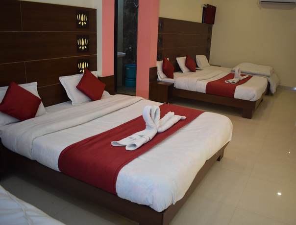 Imagen de la habitación del Hotel Shree Pratham Milan. Foto 11