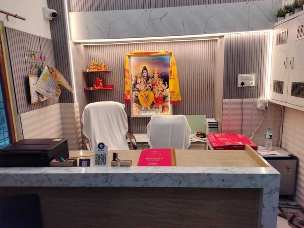Imagen de los interiores del Hotel Shree Puram Guest House. Foto 14