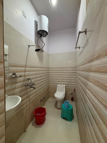 Imagen de la habitación del Hotel Shree Puram Guest House. Foto 13