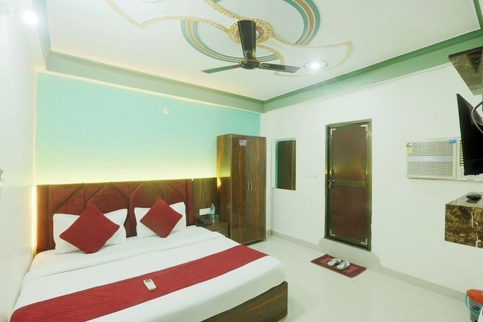 Imagen de la habitación del Hotel Shree Radha Rani Palace. Foto 2