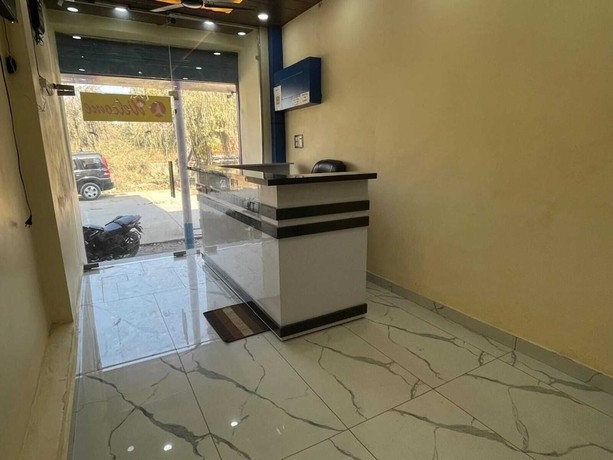 Imagen de los interiores del Hotel Shree Radhe palace. Foto 15