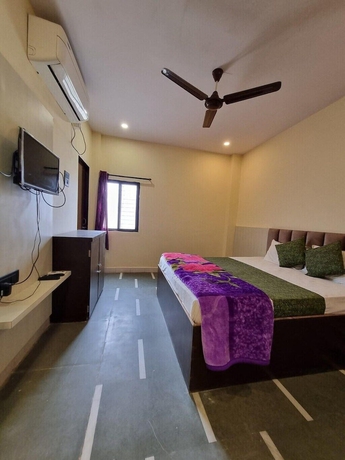 Imagen de la habitación del Hotel Shree Shivtam. Foto 9