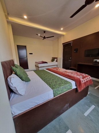 Imagen de la habitación del Hotel Shree Shivtam. Foto 10