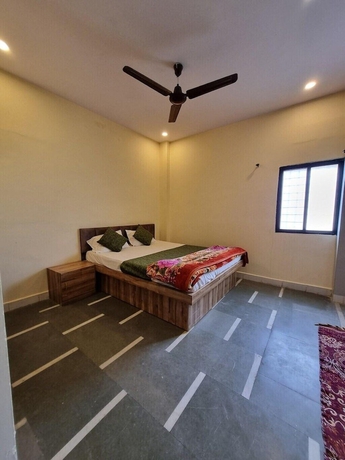 Imagen de la habitación del Hotel Shree Shivtam. Foto 12
