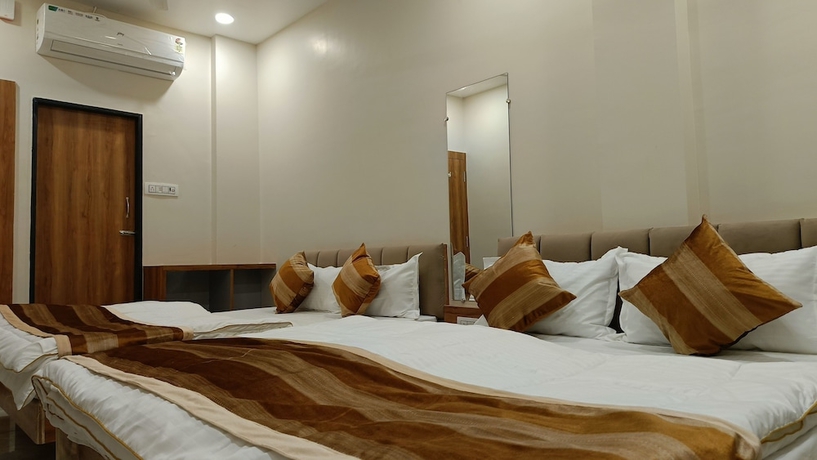 Imagen de la habitación del Hotel Shree ShyamRaj. Foto 9