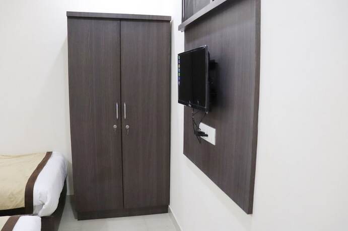 Imagen de la habitación del Hotel Shree Sidhhi Vinayak. Foto 9