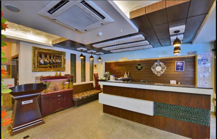 Imagen de los interiores del Hotel Shree Vatika. Foto 13