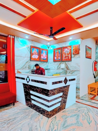 Imagen de los interiores del Hotel Shree Venkatesh Nilayam. Foto 13