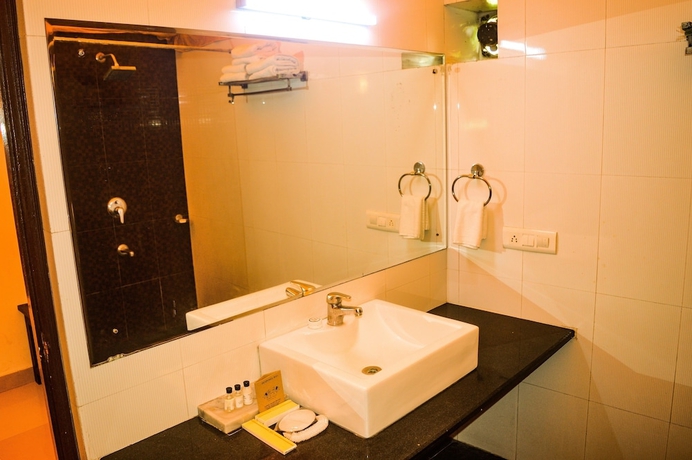 Imagen de la habitación del Hotel Shree Vilas Orchid-by Lake Pichhola, Udaipur. Foto 8