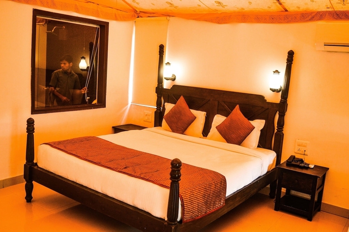 Imagen de la habitación del Hotel Shree Vilas Orchid-by Lake Pichhola, Udaipur. Foto 11