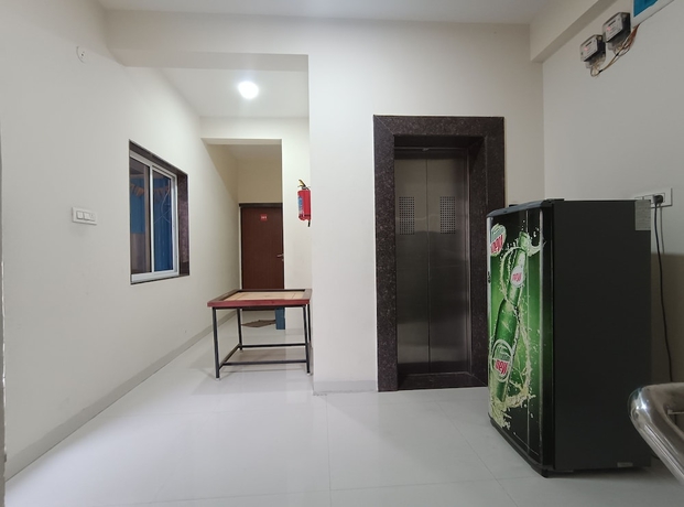 Imagen de los interiores del Hotel Shree Vrinda Homes. Foto 6
