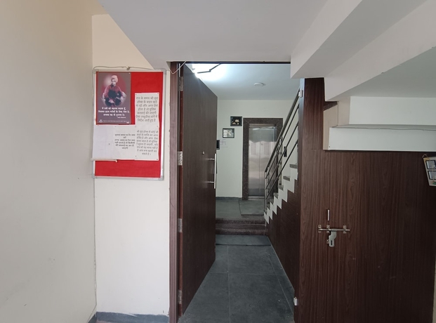 Imagen de los interiores del Hotel Shree Vrinda Homes. Foto 10