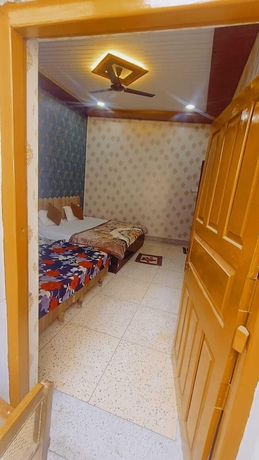 Imagen de la habitación del Hotel Shree p Guest House. Foto 6
