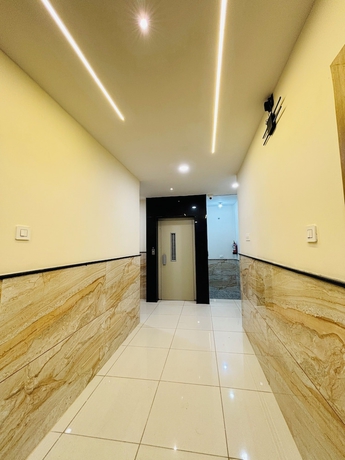 Imagen de los interiores del Hotel Shreegopal. Foto 14
