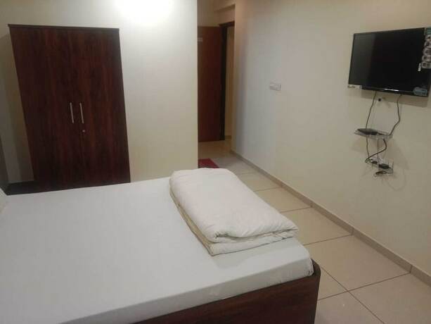 Imagen de la habitación del Hotel Shreeji\'s. Foto 17