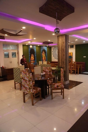 Imagen del bar/restaurante del Hotel Shreem Homestay. Foto 2