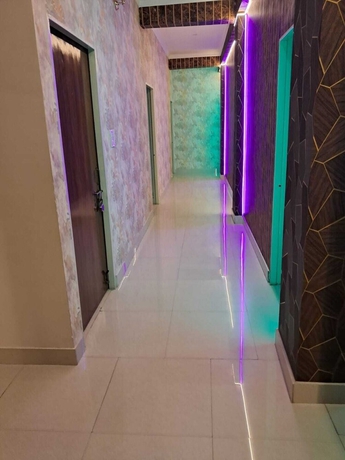 Imagen de los interiores del Hotel Shreem Homestay. Foto 15
