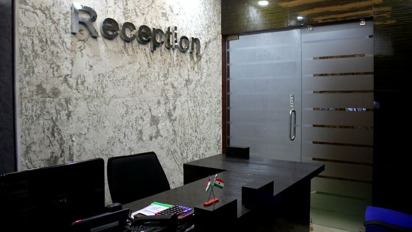 Imagen de los interiores del Hotel Shreemoyee Inn. Foto 32