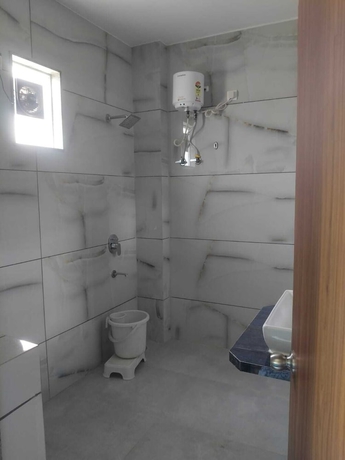 Imagen de la habitación del Hotel Shreenath Resort. Foto 2