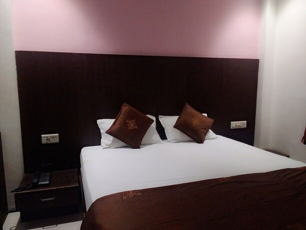 Imagen de la habitación del Hotel Shreeram. Foto 19